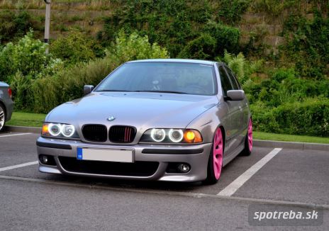 BMW  528 i