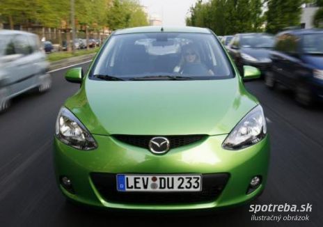 MAZDA 2  1.3i CE - 55.00kW