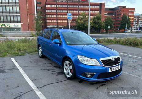 ŠKODA  Octavia Combi 2.0 TDI CR DPF RS
