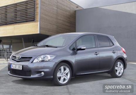 TOYOTA Auris  1.6 I Valvematic MM Sol - 97.00kW