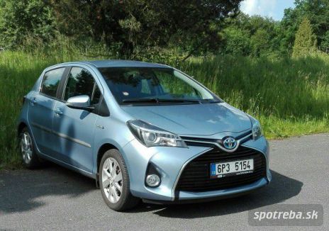 TOYOTA Yaris 1.5l VVT-i HybridSD Style - 55.00kW [2014]