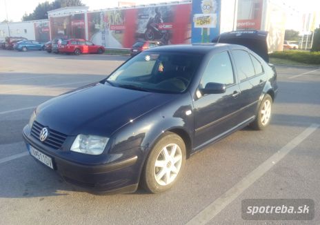 VOLKSWAGEN  Bora 1.6 Comfortline