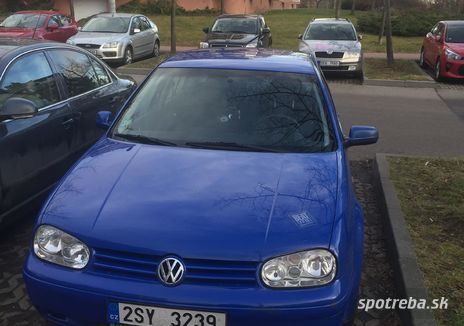 VOLKSWAGEN  Golf 1.6 Highline