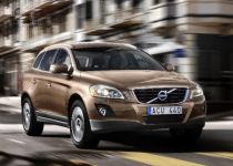 VOLVO XC60  D5 (151kW) AWD Momentum Geartronic - 151.00kW